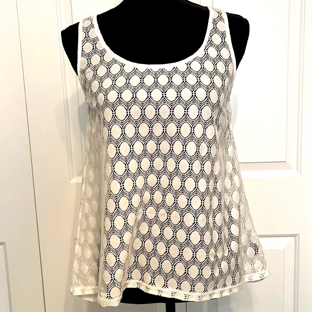 ⚠️Lacey look layering tank